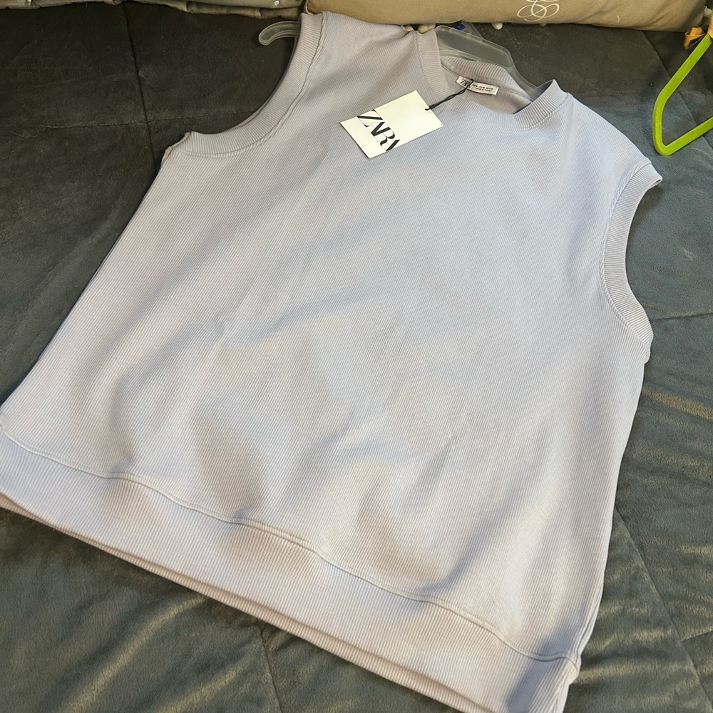 Men Grey sleeveless top! New tags Zara